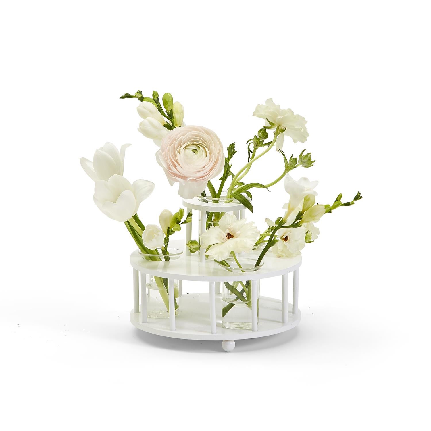 Flower holders inspired by Colefax and Fowler | Fiddleheads